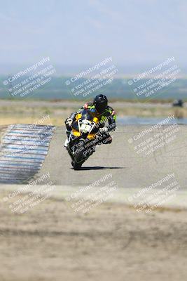 media/May-25-2025-Lets Ride (Sun) [[0ff033e448]]/B Group/1120am (Grapevine)/